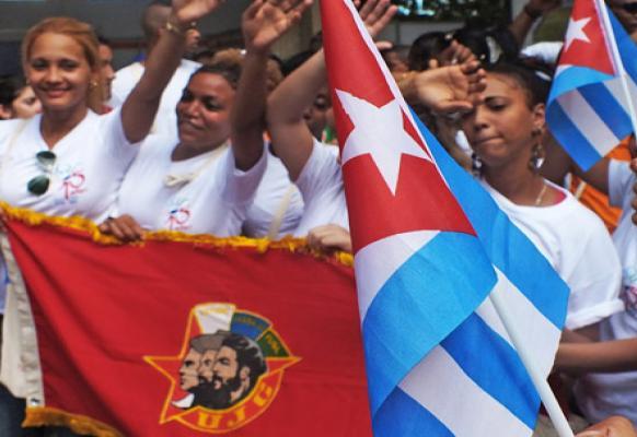 Granma youth pay tribute to Fidel on the third anniversary of his  dead