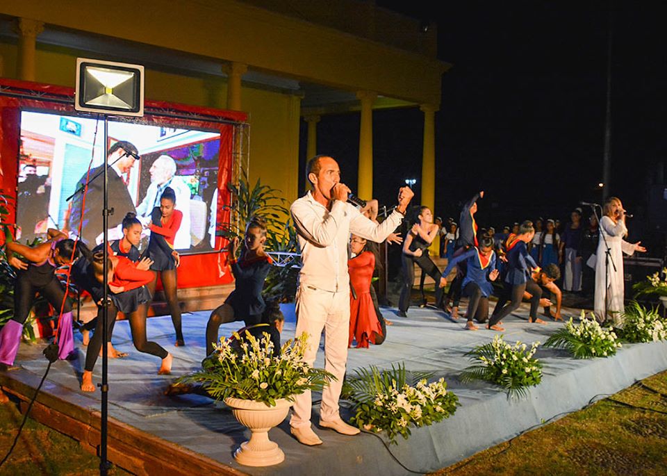 Paid tribute to the Comander in Chief in Bayamo
