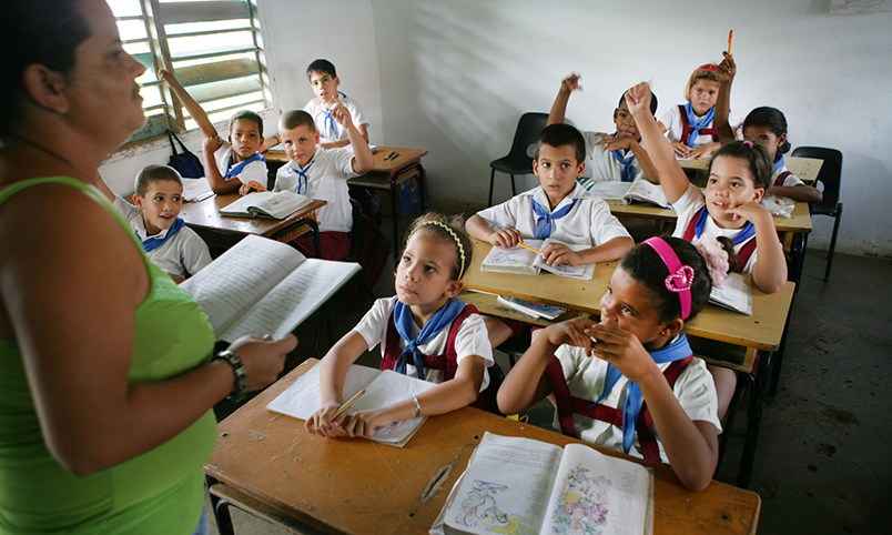 Budget maintains social guarantees, says Cuban president