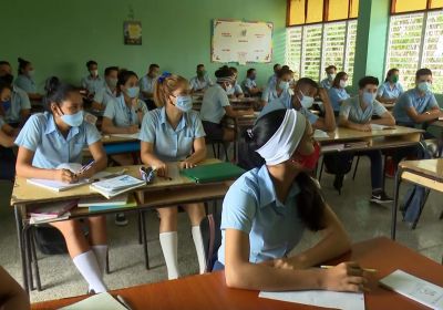 Continuidad de estudios en condiciones diferentes