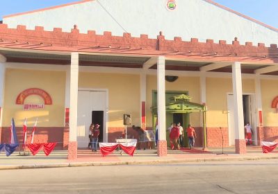 Inauguran obras de beneficio social en Manzanillo