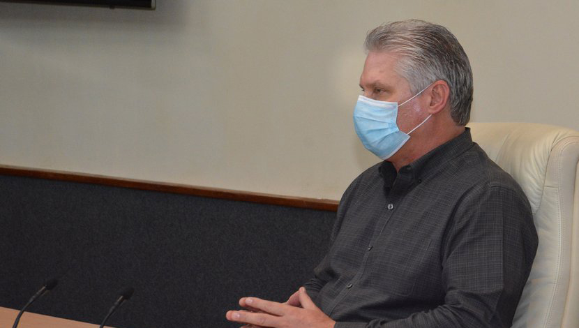 Díaz-Canel exalta proyectos de ciencia en Cuba frente a Covid-19