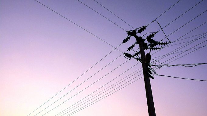 The priority of the Cuban State to the effects of the electric service was highlighted