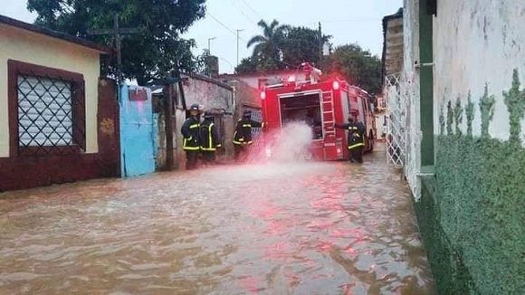 Heavy rains cause floods in Cárdenas