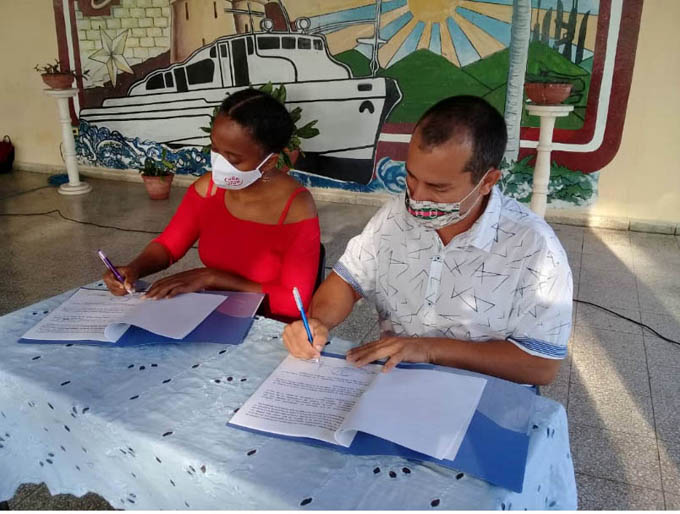 Citma of Granma and IPVCE Silberto Álvarez Aroche sign collaboration agreement