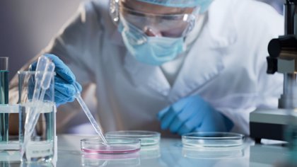 Clinical trials: rigour, time and precision for health